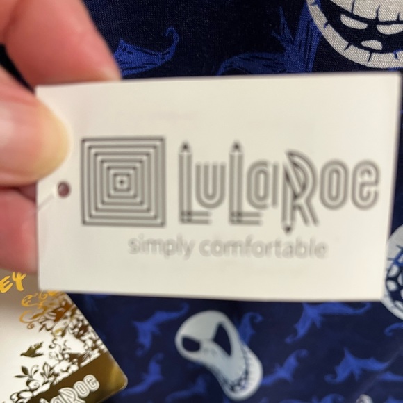 Jack Skellington Short Sleeve Swing Top - LuLaRoe Perfect T - Picture 8 of 9